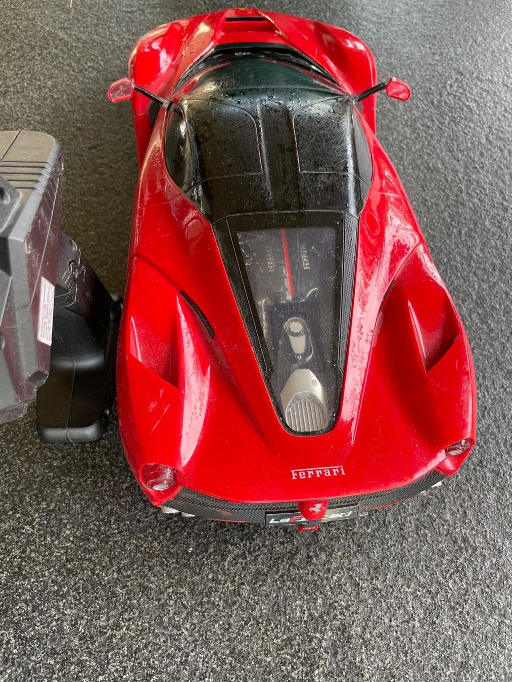 Giocattoli: ferngesteuerter Ferrari LaFerrari Modellauto, rot – Usato da Bern venduto da dominique124 3