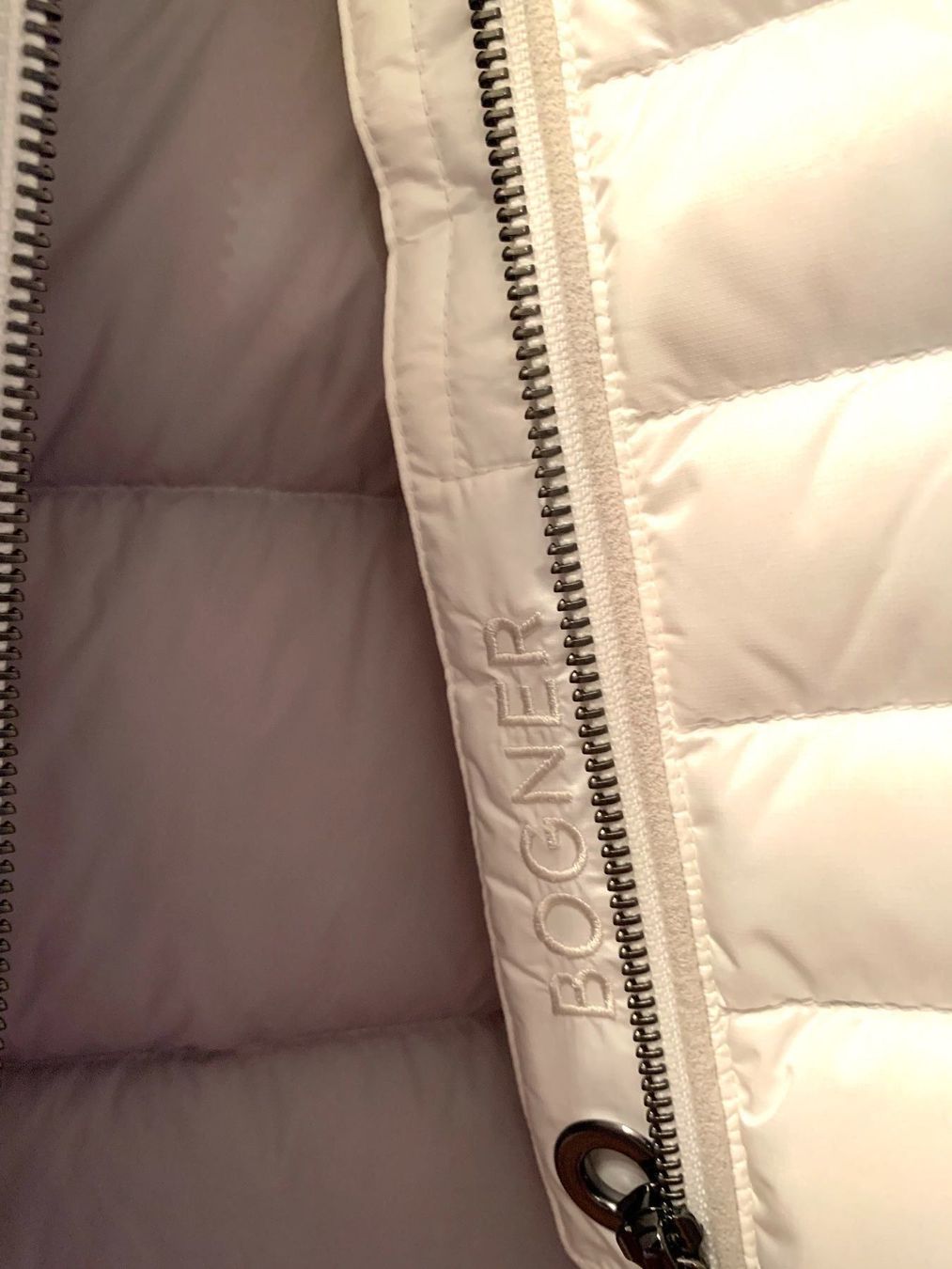 Bogner Cappotti: Daunenmantel Bogner  ORIGINAL  Gr 34 oder Grösse 36 – Nuovo (secondo la descrizione) da Adliswil venduto da atram57 5