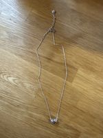 Hübsche Halskette mit Herzanhänger, ideal als Geschenk!