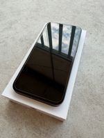 Apple IPhone 15 Pro Max 256GB Schwarz 87% Akku Gesundheit