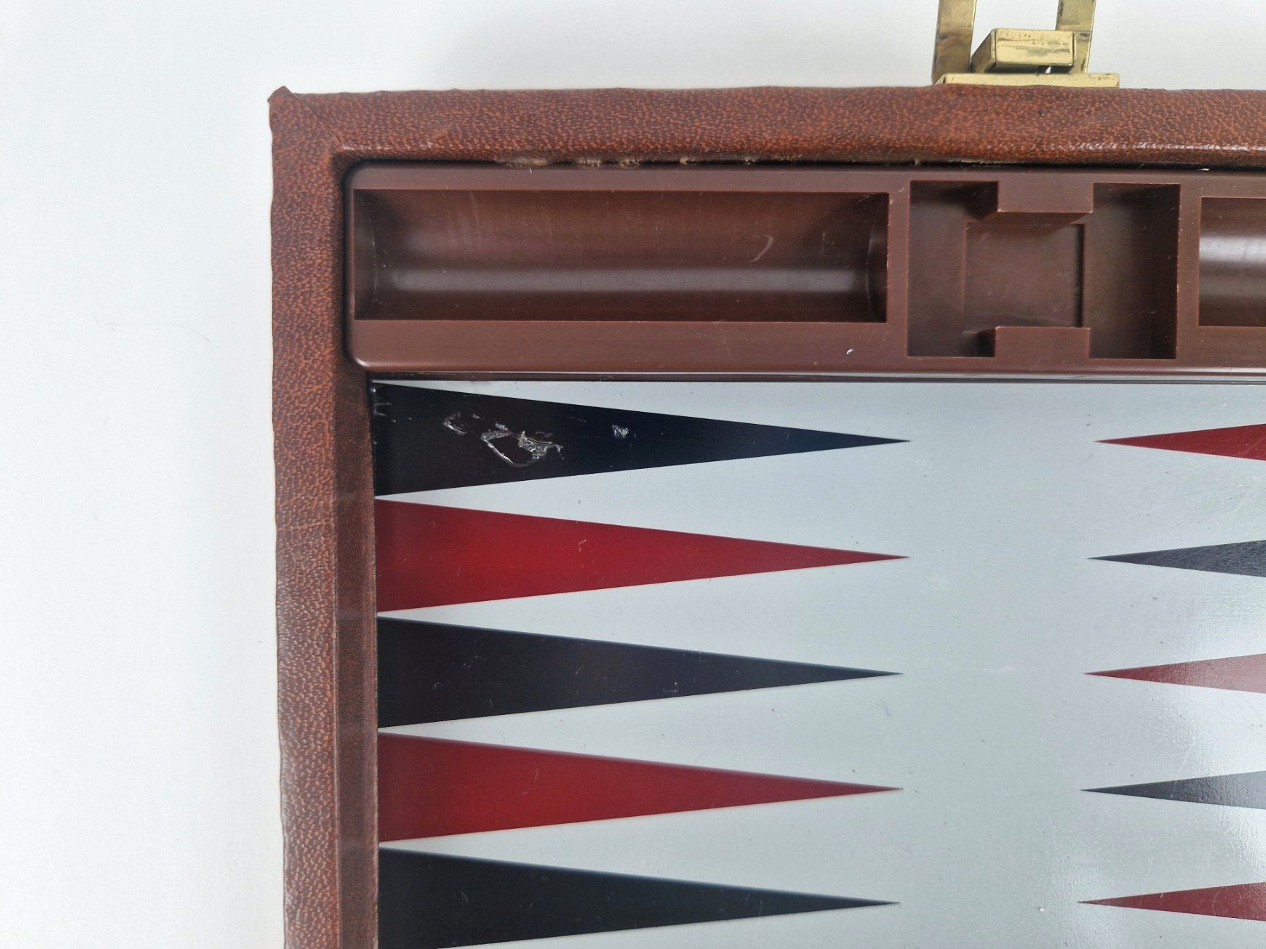 Giochi: Backgammon Koffer 90er, Visa Center der SBV später UBS – Usato da Basel venduto da Restwert_Basel 6