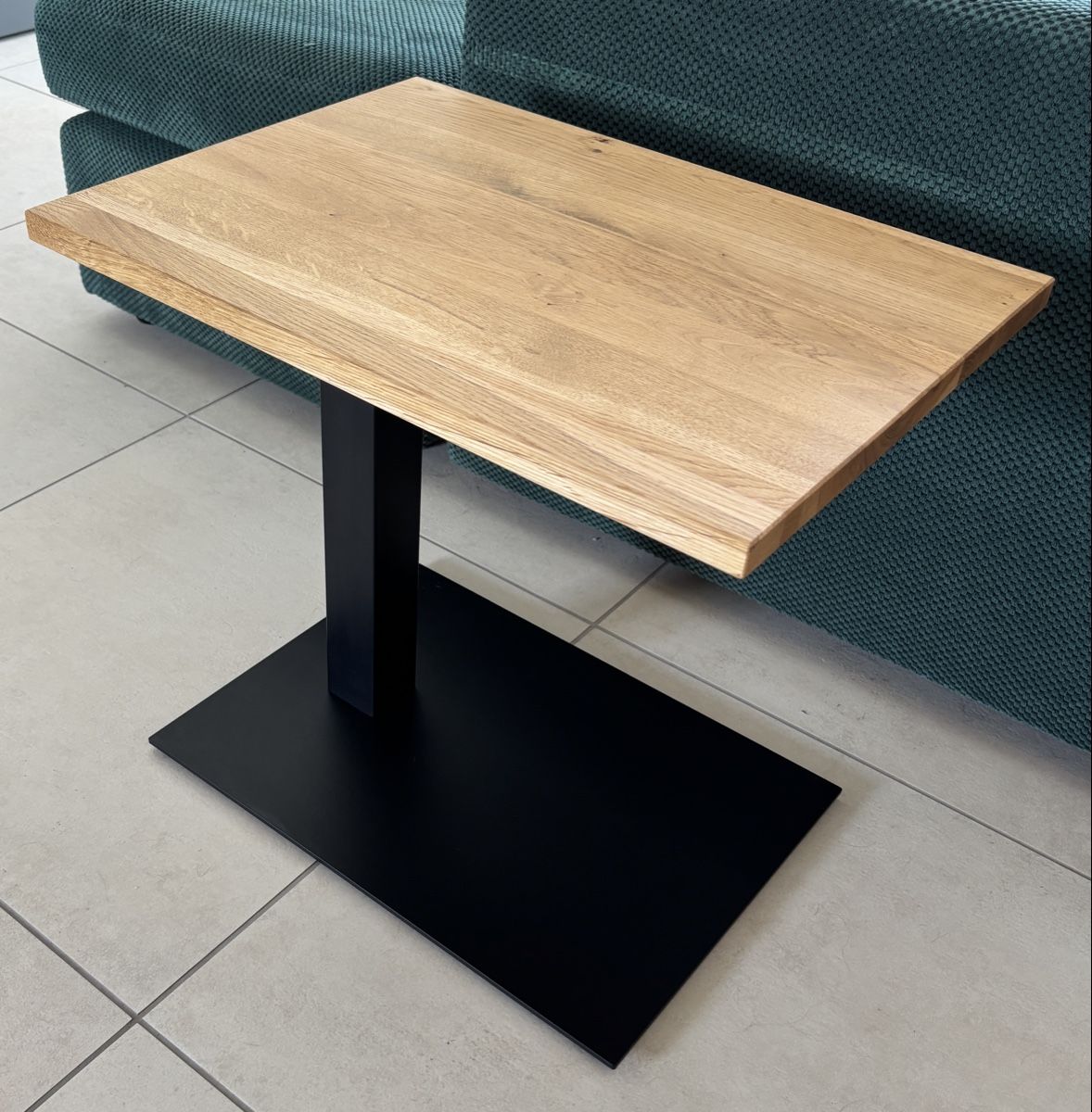 Tavoli: Wooden side table – Usato da Egg b. Zürich venduto da jen_hm7m