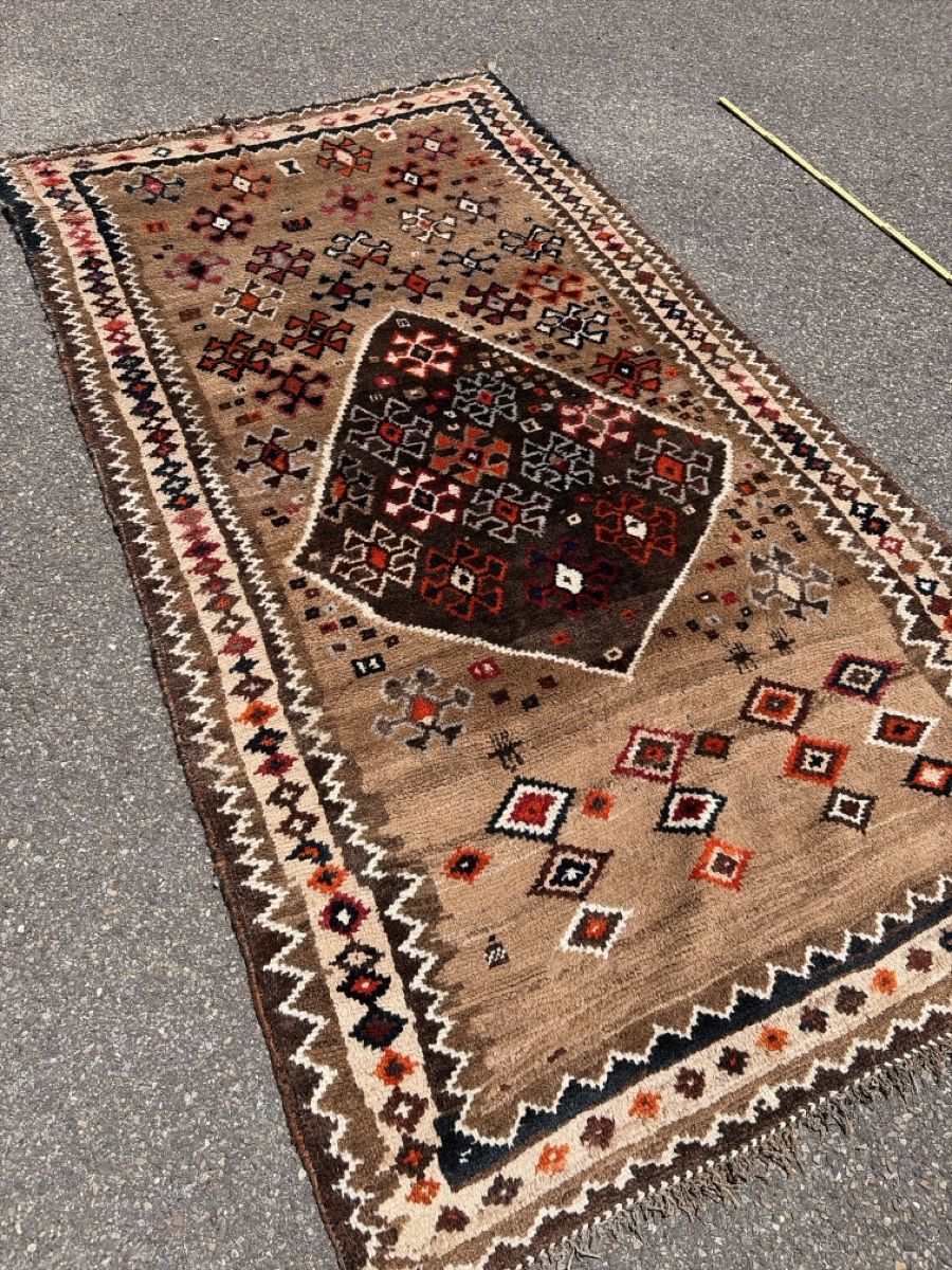 Gabbeh Tappeti: Gabbeh Nomaden Teppich Iran  – Usato da Wängi venduto da Tesimo 1
