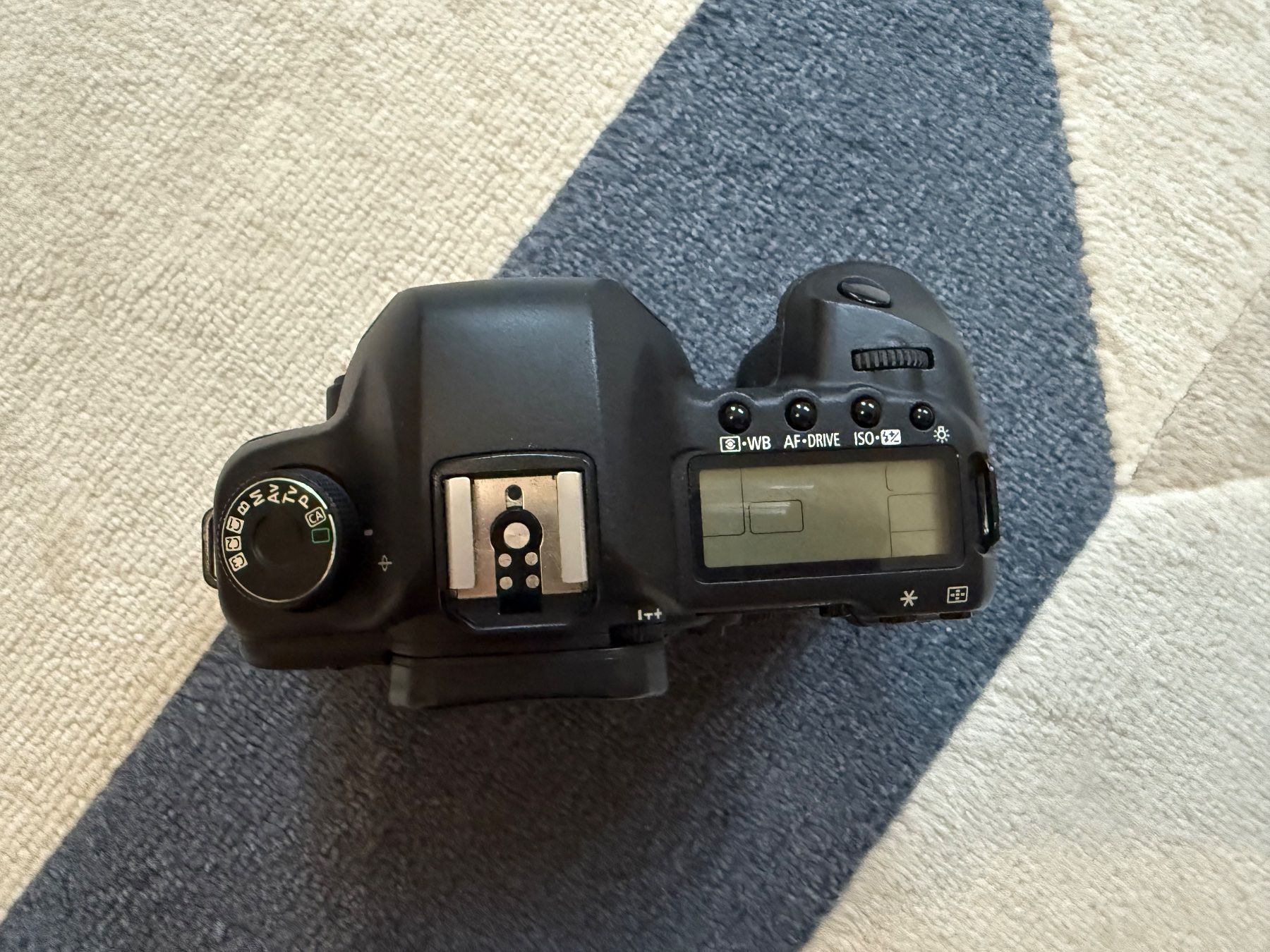 Canon Fotocamera: Canon EOS 5D Mark II Top Zustand – Usato da Basel venduto da gemstone0023 1