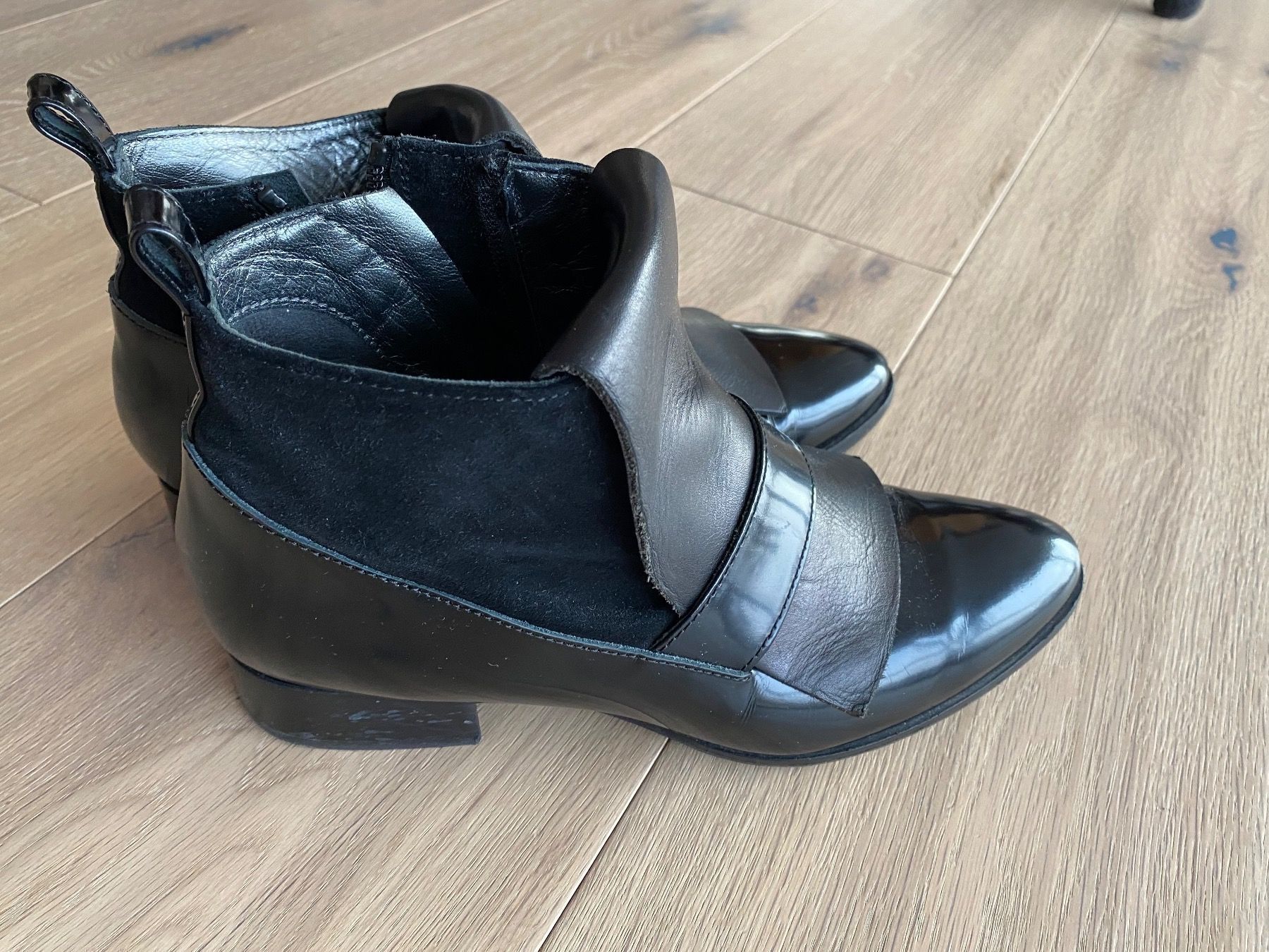 Navyboot Scarpe da donna: Navyboot Damen Stiefeletten Gr 37 – Usato da Habsburg venduto da franziska_81