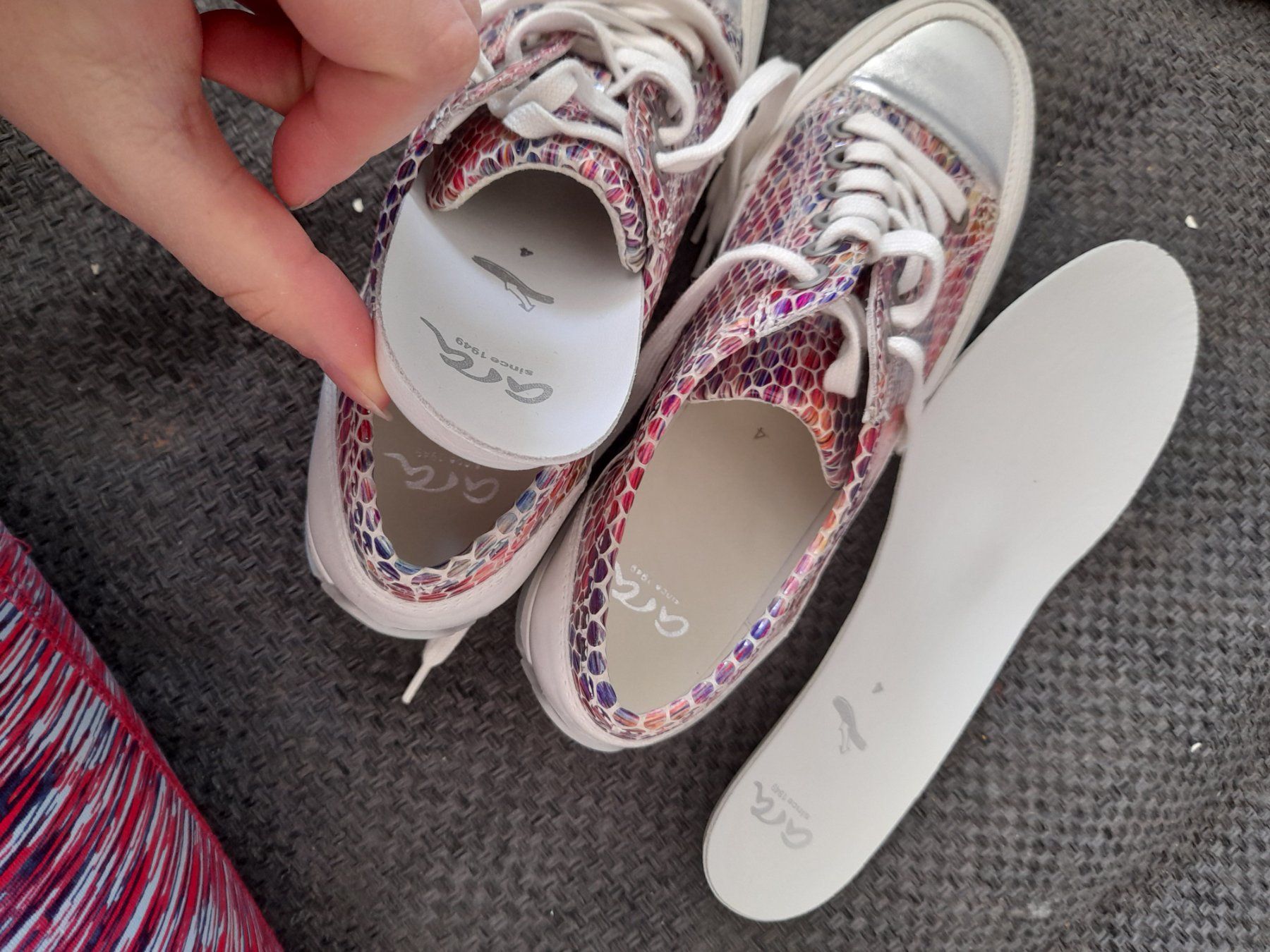 Scarpe da donna: Ara Hampton Schuhe Model Luxodon Halbschuh Sneaker farbig – Nuovo e nell'imballaggio originale da Gwatt (Thun) venduto da B.D.999 2