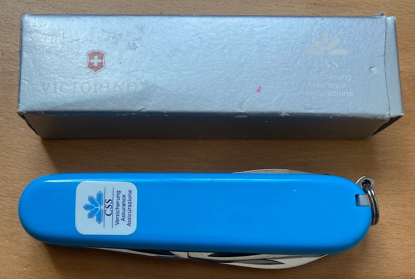 Victorinox Coltelli tascabile: Victorinox Taschenmesser "CSS-Versicherung" – Nuovo e nell'imballaggio originale da Safenwil venduto da Thoren196168