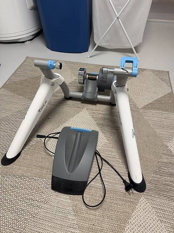 Tacx Vélos d'appartement: Tacx Flow Smart Trainer – D'occasion à Langenthal par Ciappi 1