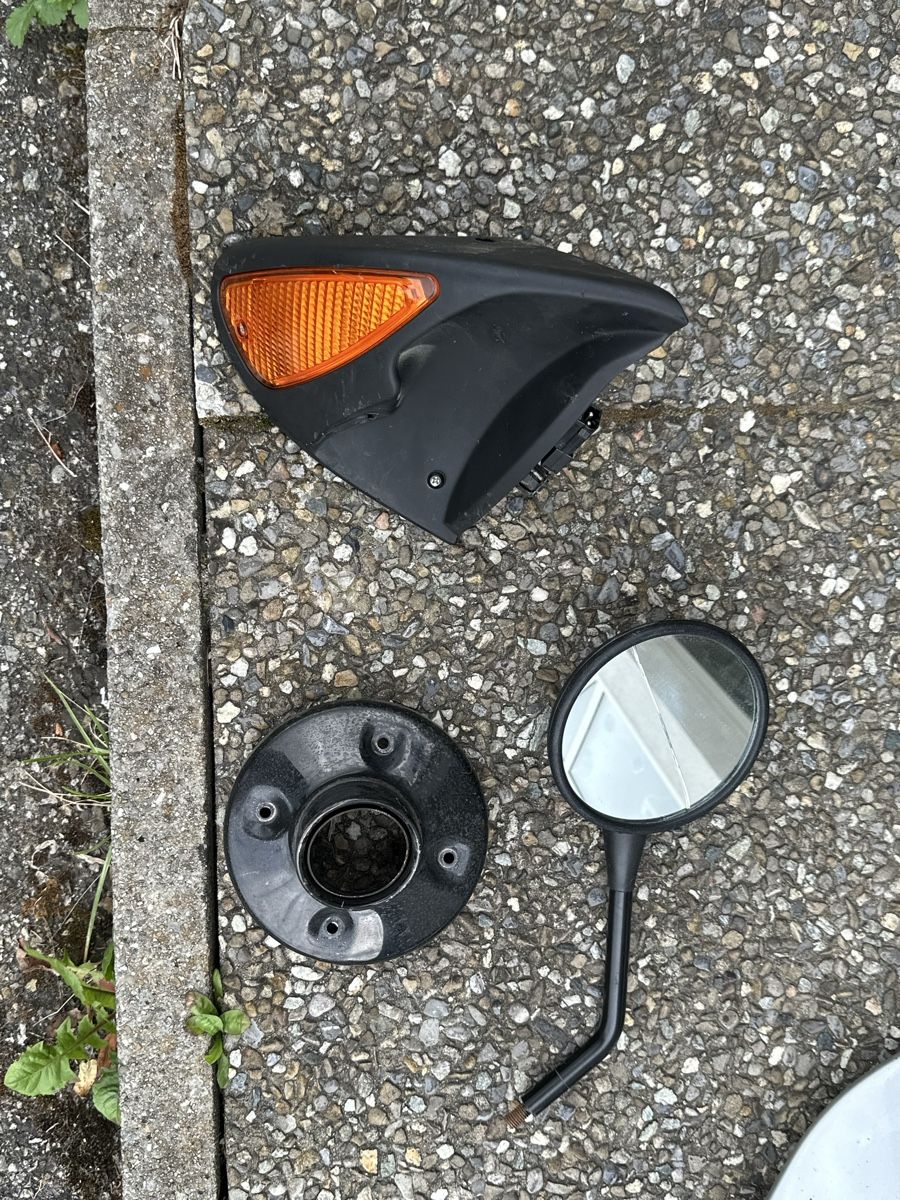 BMW Strada: Pièces BMW K1200RS – Usato da Gy venduto da espace2003 3
