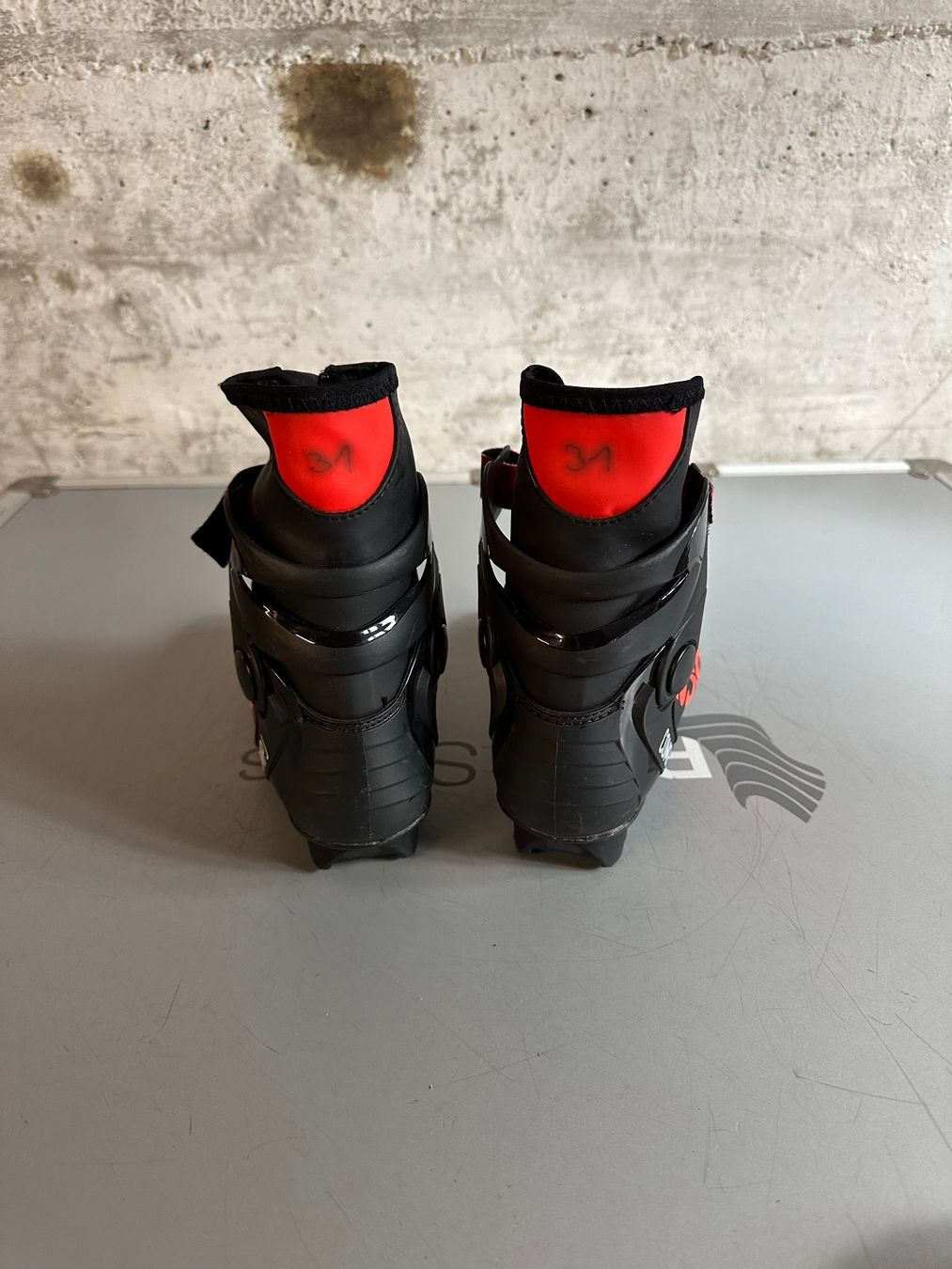 Rossignol Scarpe per ragazzi: Rossignol Kinder Langlauf Schuhe Gr. 31 – Usato da Emmenbrücke venduto da karkarkar 1