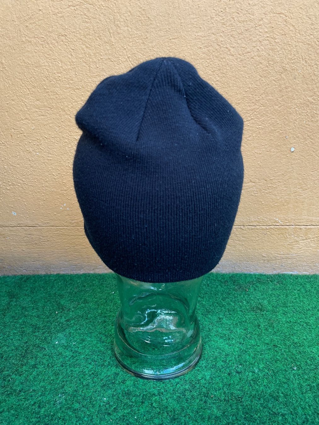 Helly Hansen Copricapi, berretti & cappellini: Vintage Y2K Beanie Helly-Hansen – Usato da Zürich venduto da le_souk 2