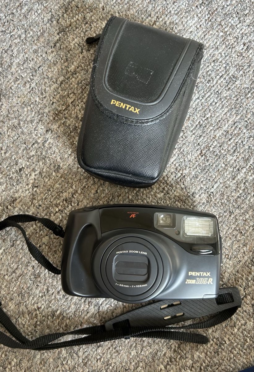 Pentax Fotocamera: Kompakte Pentax Zoom 105R – Usato da Gondiswil venduto da shaenu