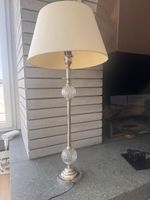 Blanc d'Ivoire Table Lamp - Elegant Lighting for Home 💡