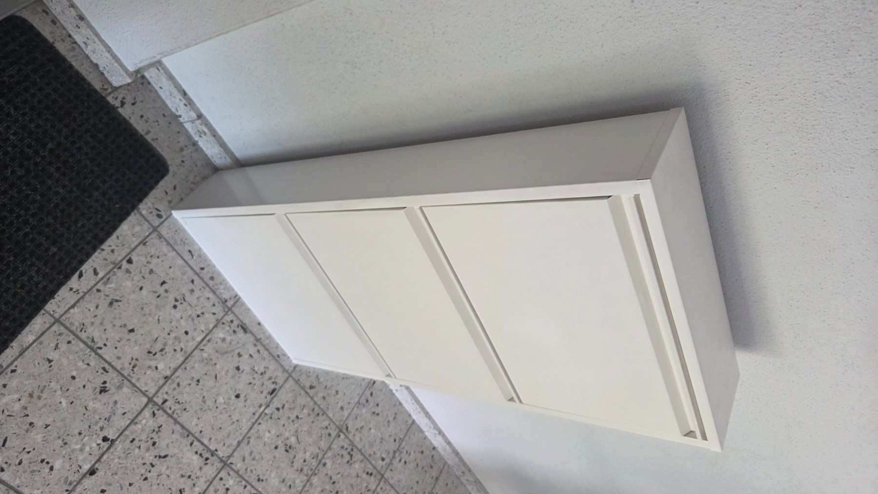 Armadi: Schuehschrank – Usato da Nürensdorf venduto da Steffan. 3