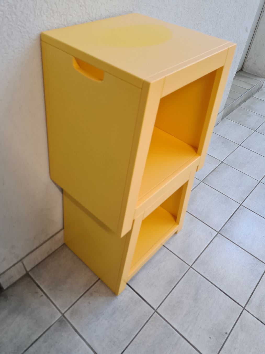 Comodini: Petit meuble design  decolorer – Usato da Monthey venduto da 187-zeroo 1