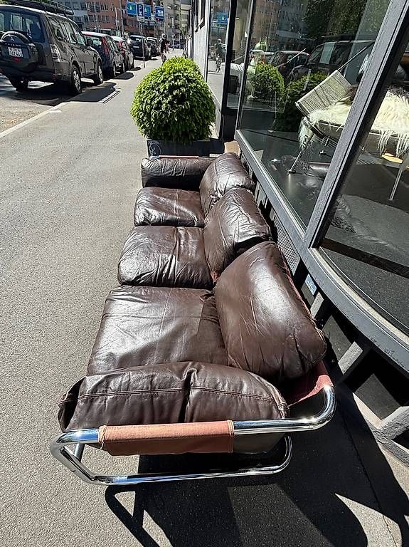 Sofas: Design-Klassiker Sofa mit Patina – Gebraucht aus Zürich von prm_1970 1