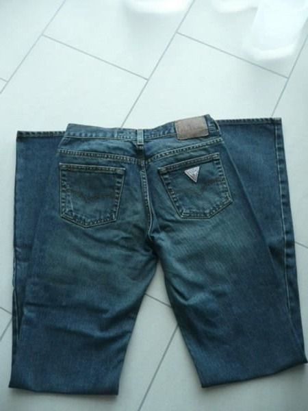 Guess Jeans: NEUE coole GUESS Jeans Bootcut – Nuovo e nell'imballaggio originale da Baar venduto da negombo 4