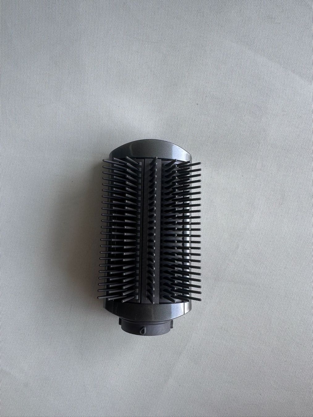 Dyson Asciugacapelli: Dyson Airwrap Styler Smoothing Brush Attachment Top! – Usato da Seon venduto da Dario_Fierz