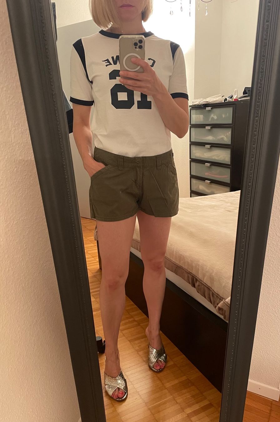 Pantaloni: Tezenis Damen Shorts – Usato da Zürich venduto da VictoriaGVA