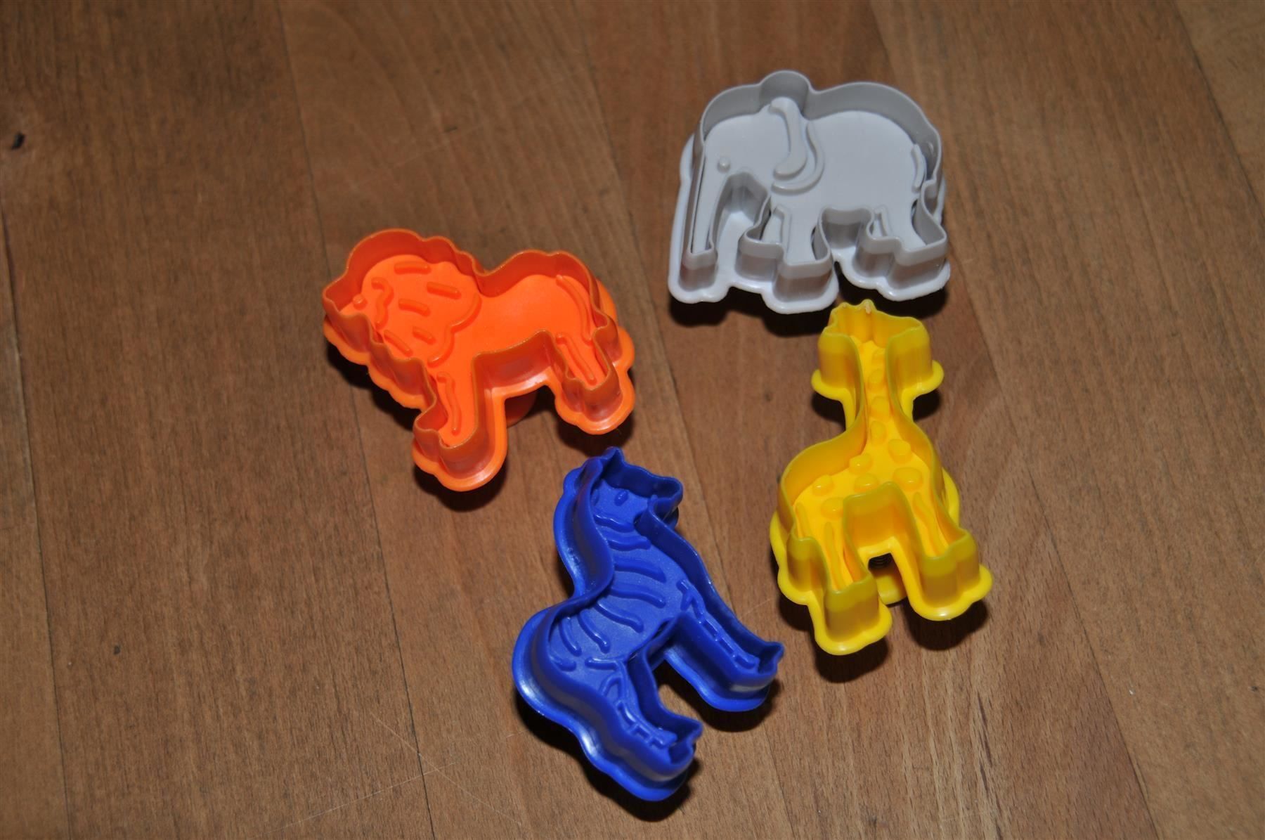 Migros Backformen: 4 Stk. Guezli Formen Tiere - Förmchen – Gebraucht aus Winterthur von Schwestere 1