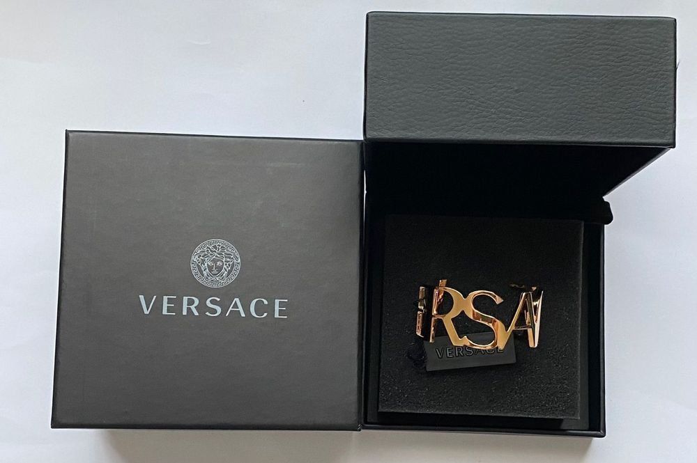 Versace Bracciali & Braccialetti: Versace Damen- Armband – Nuovo e nell'imballaggio originale da Münchenbuchsee venduto da ela_msl2 2