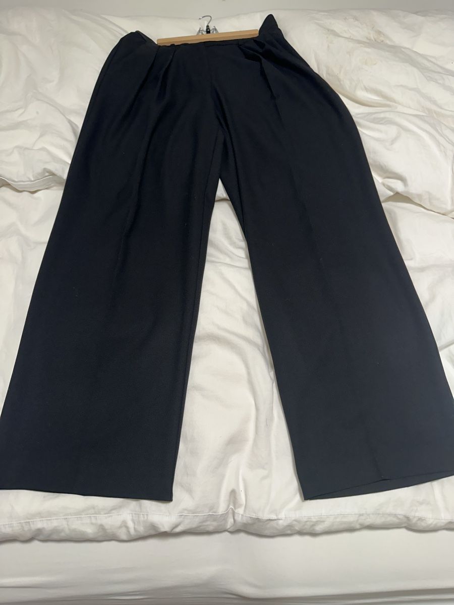 Mango Pantaloni: Damenhose Mango Gr. 34 (neuwertig) – Nuovo (secondo la descrizione) da Dübendorf venduto da nat_h9wg 1