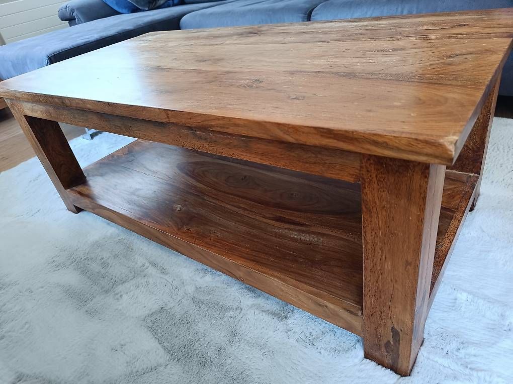 Tavoli: Couchtisch Massivholz – Usato da Mollis venduto da GordoCojones