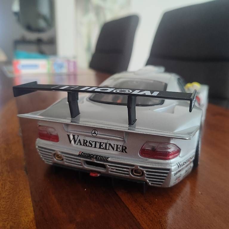 Maisto Modellini d'auto: Mercedes-Benz CLK GTR 1:18 – Usato da Zürich venduto da Orkageta