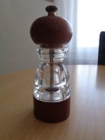 Kleine Pfeffermühle mit Peugeot Werk