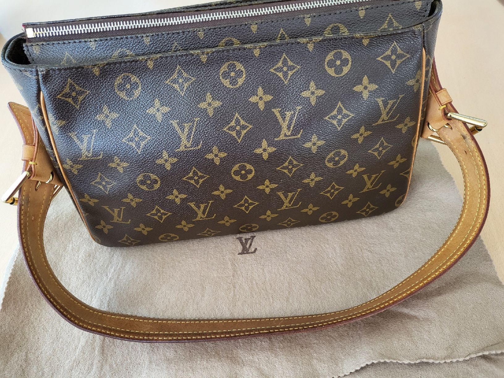 Borse da donna: sac a main viva cite – Nuovo (secondo la descrizione) da Veyrier venduto da sfr_hr8d 1