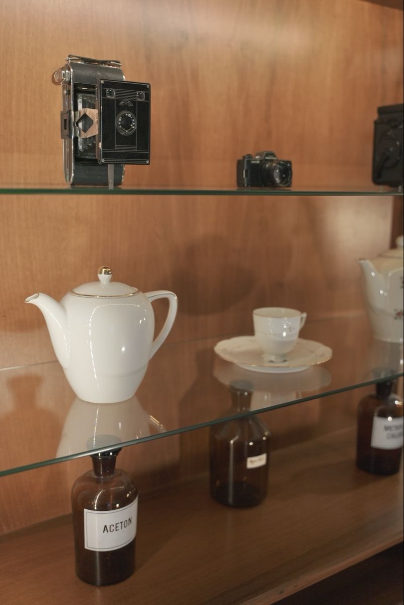 Vetrine: Elegante Vitrine Vintage – Usato da Winterthur venduto da _Tim_Tom_ 4