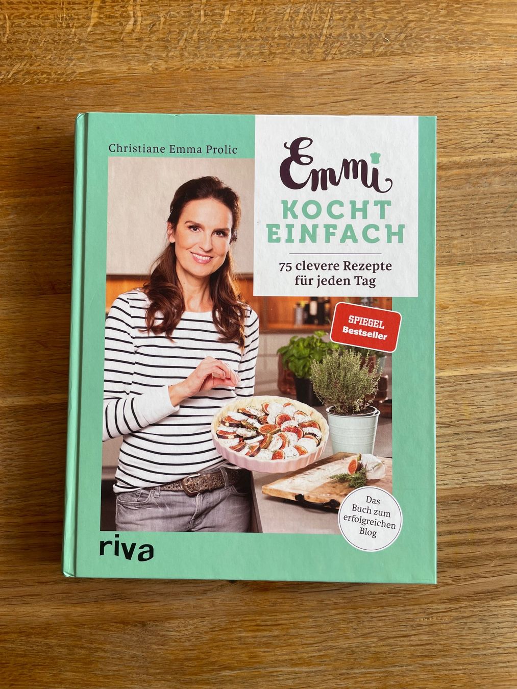 Libri: Kochbuch Emmi kocht einfach – Usato da Winterthur venduto da kebaer