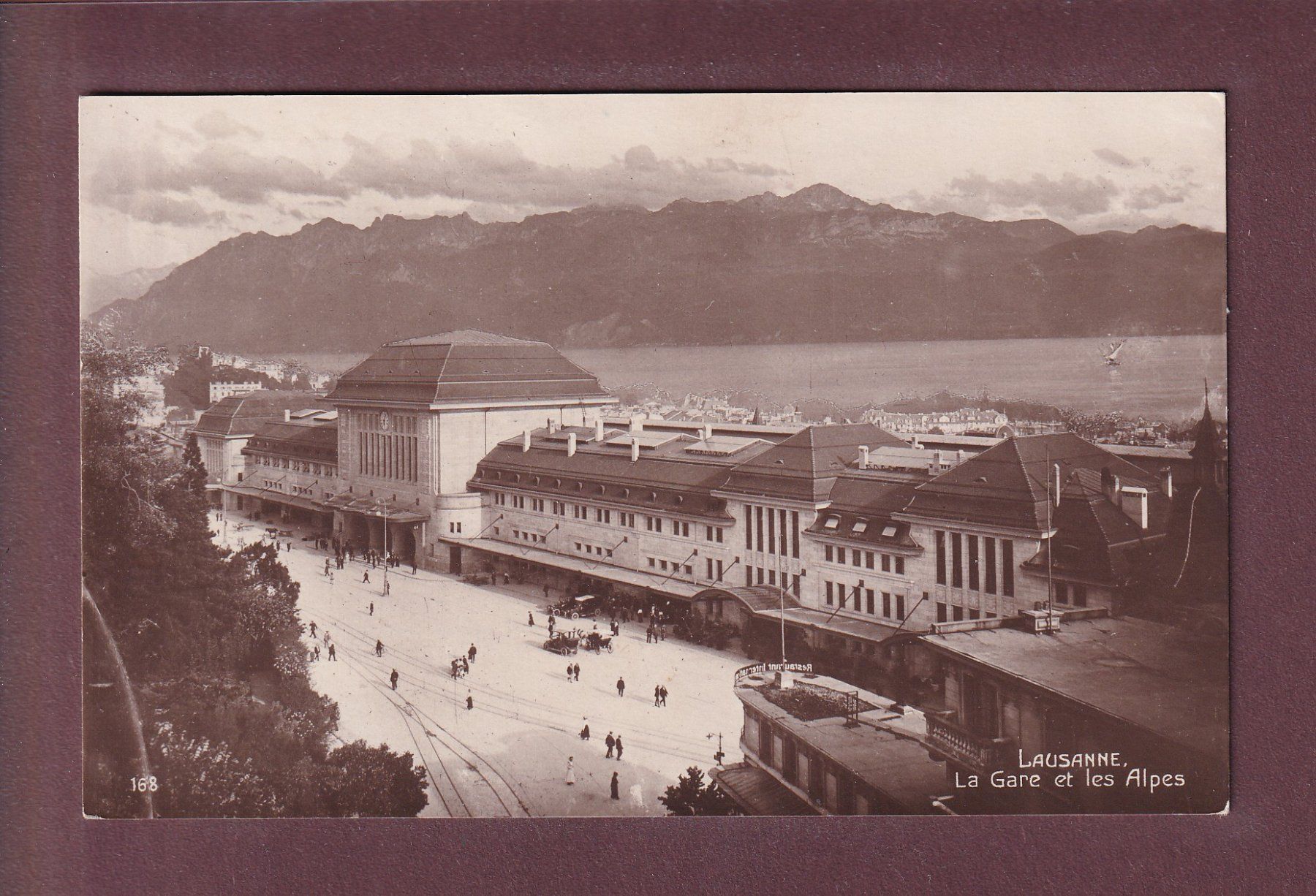 Cartoline postali: LAUSANNE - La Gare et les alpes – Usato da Pully venduto da nicecards