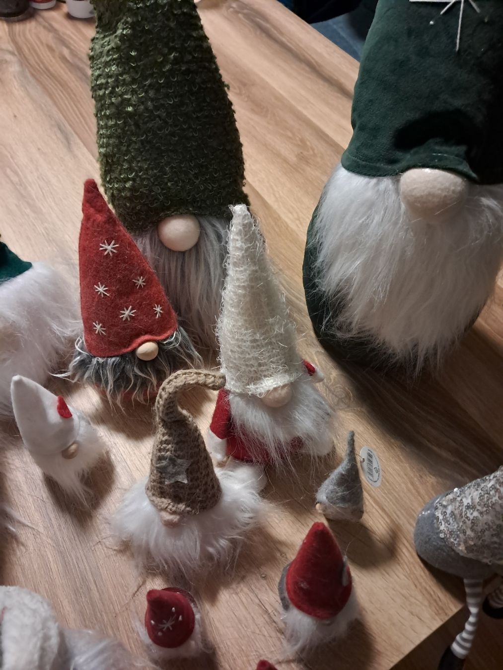 Tutte le decorazioni: 14 stk Weihnachtszwerge – Usato da Einsiedeln venduto da Biberchrouser76 1
