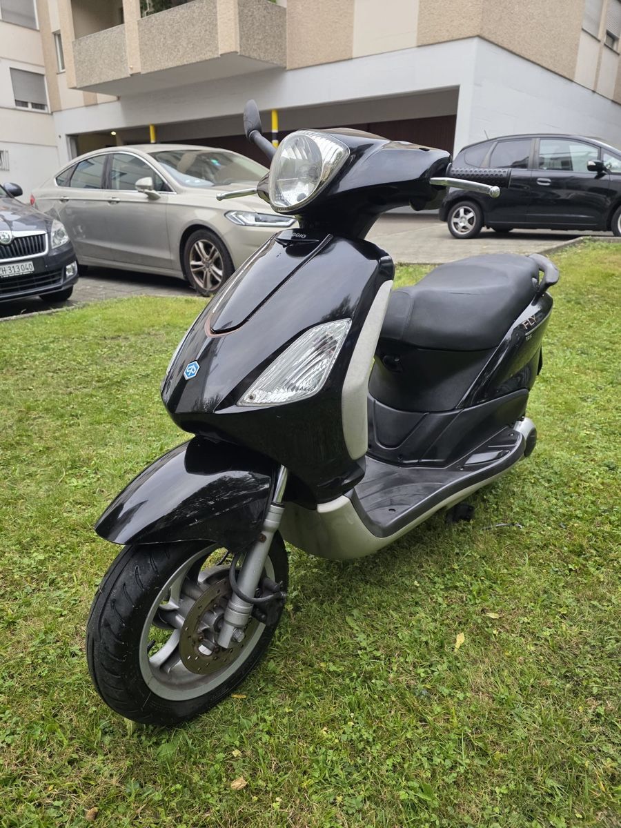 Piaggio Scooter: PIAGGIO FLY 125 CC – Usato da Winterthur venduto da Fabio_46 1