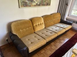 Mid-Century 4-Sitzer Sofa (Senfgelb Velvet & Dunkelbraun)