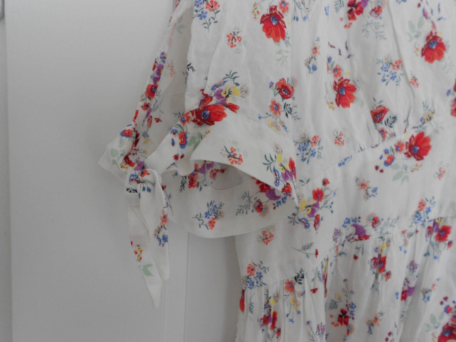 Vestiti: Langes Blumen Sommer Kleid mit Ärmel (Baumwolle, Gr. L) – Nuovo (secondo la descrizione) da Zollikofen venduto da Flavabana 6