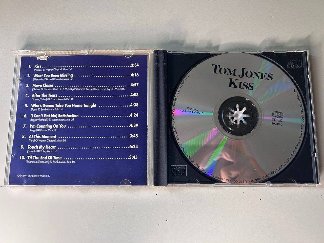 CD: Kiss di Tom Jones – Usato da Giubiasco venduto da LorisVale 2