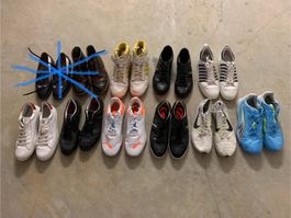 Diverse Sneakers und Sportschuhe