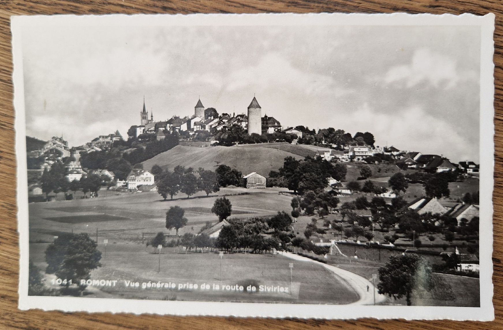 Cartoline postali: Romont. Vue Générale – Usato da Ebikon venduto da Donar50