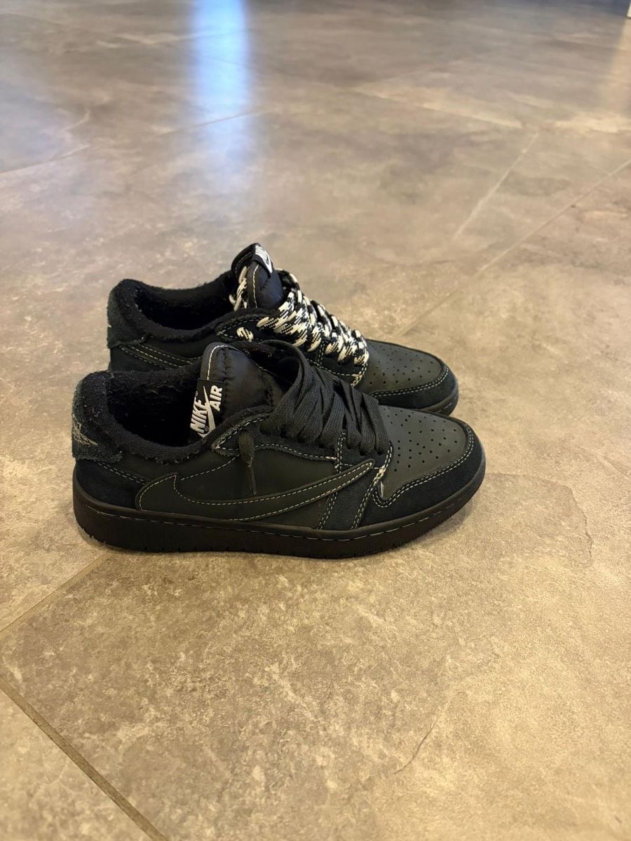 Jordan Scarpe da uomo: Travis fragments  – Usato da Schöftland venduto da Ailaer