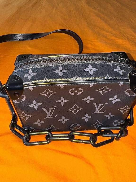 Taschen: Louis Vuitton Soft Trunk Noir – Gebraucht aus Genève von gae_5vrx 4