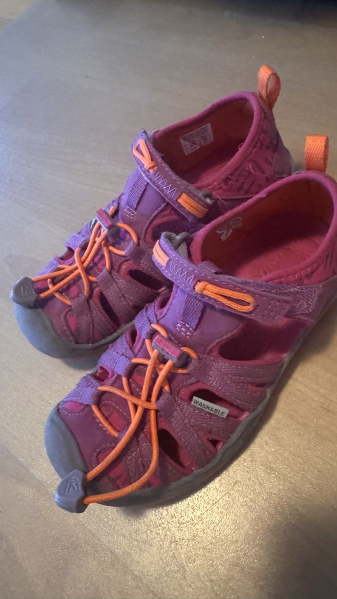 Keen Schuhe für Mädchen: Keen sandalen - Grosse 29 – Gebraucht aus Langnau am Albis von mir_82jd 1