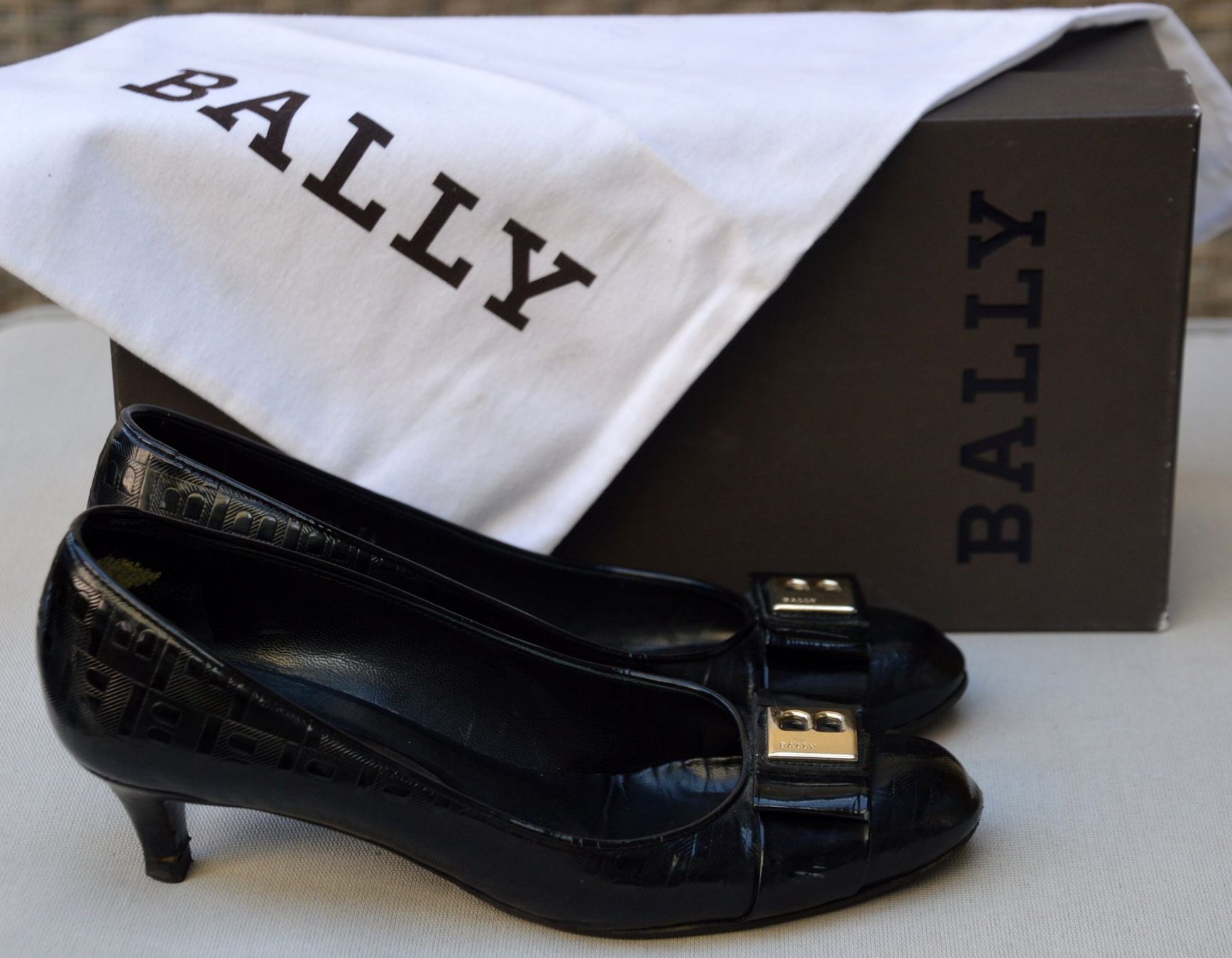 Bally Scarpe da donna: Bally Schuhe / chaussures .38 – Usato da Collonges venduto da arashee 1