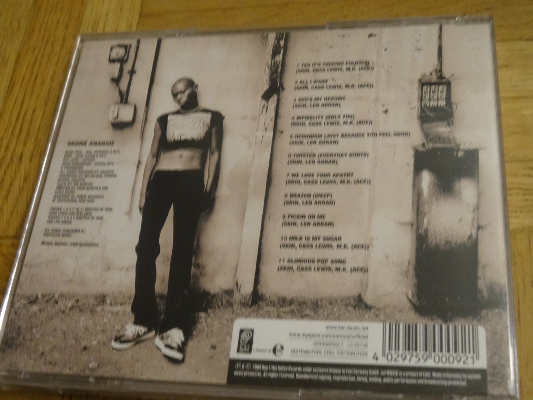 CD: Skunk Anansie - Stoosh - CD – Usato da Olten venduto da Disc-Ausverkauf 1