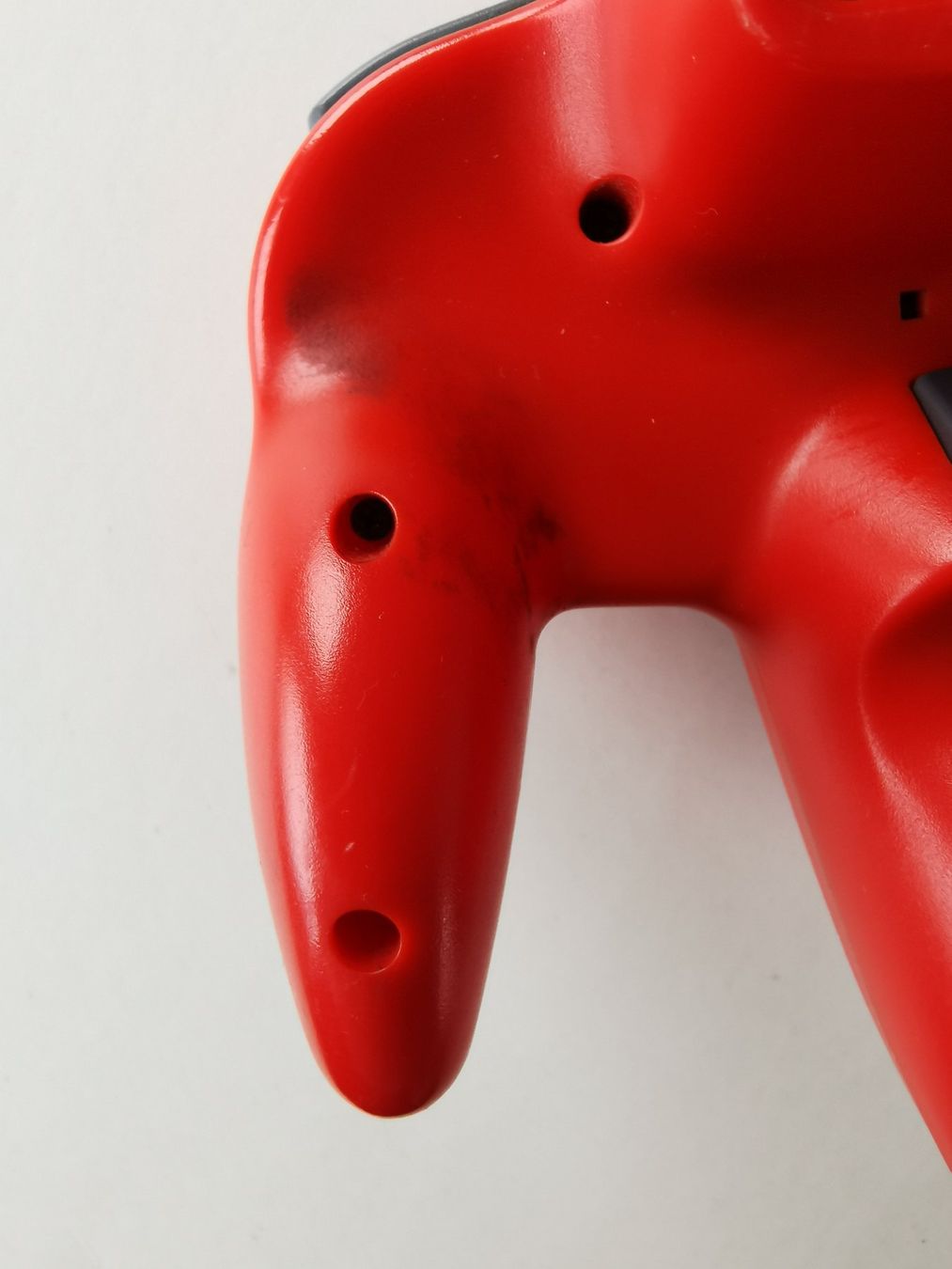 Nintendo Controller: N64 - Controller rot – Gebraucht aus Lenzburg von eyworld 2