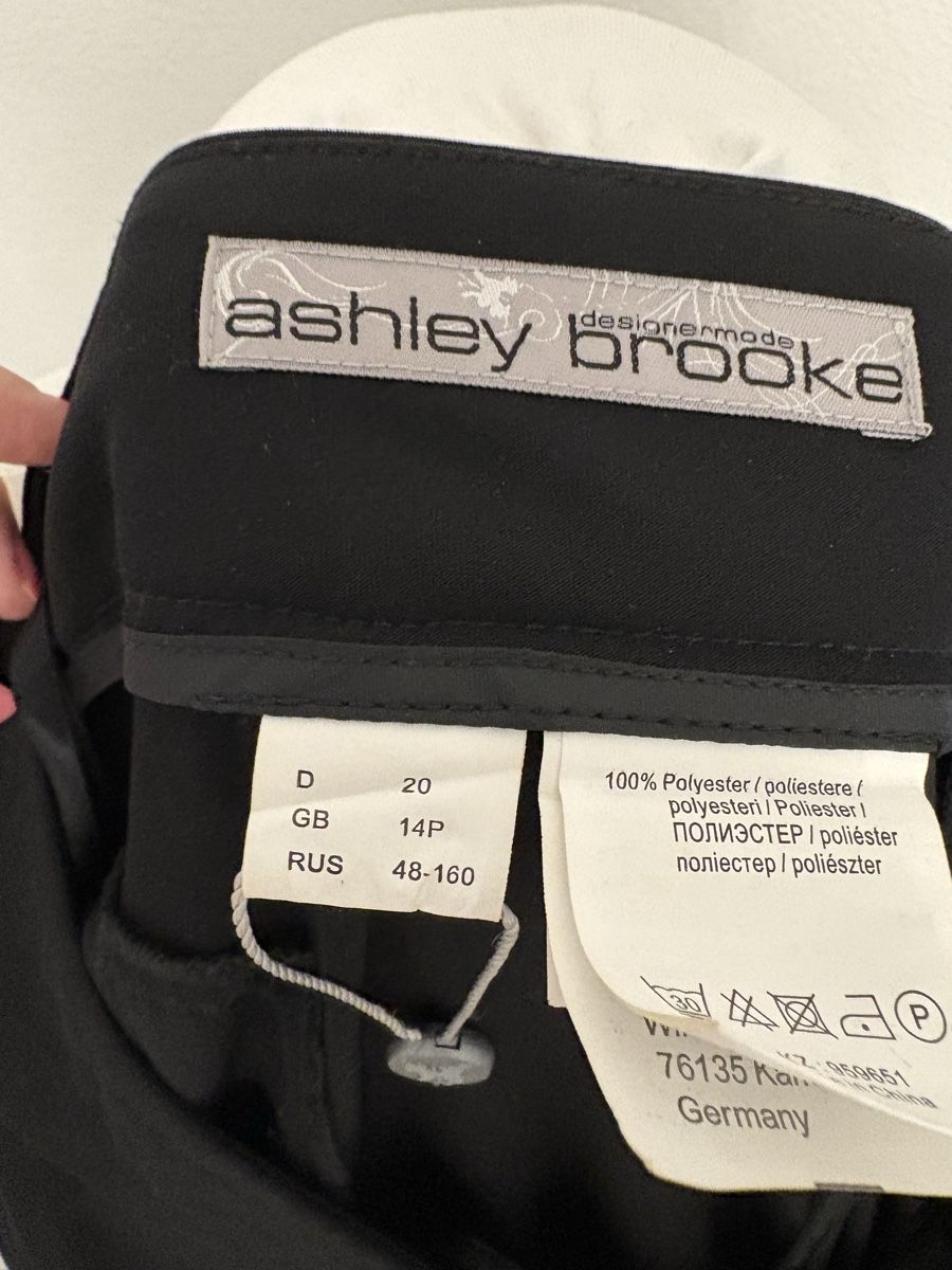 Pantaloni: Damen Abendhose Grösse 42 – Usato da Unterterzen venduto da gig_29x8 2