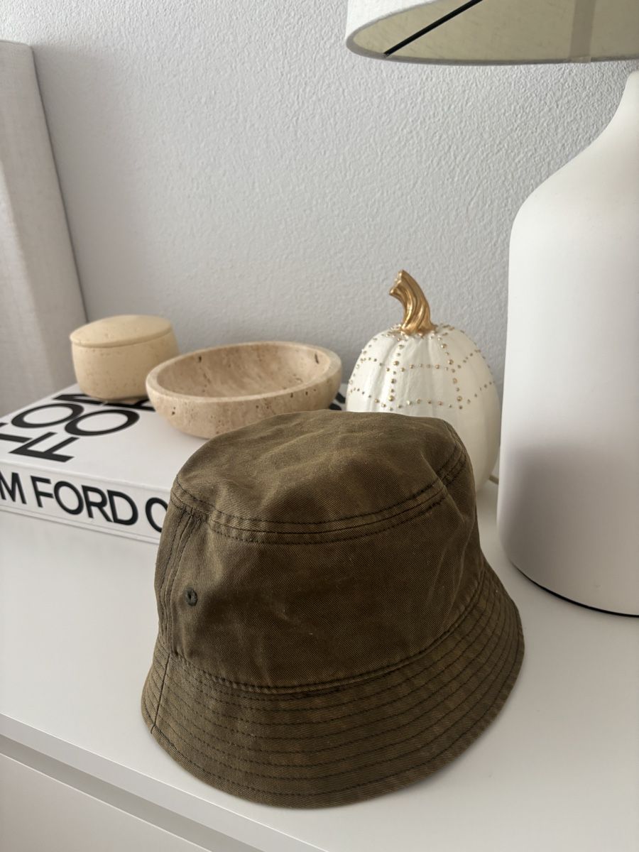 Copricapi, berretti & cappellini: NEW - Replay Bucket Hat Olive Colour NP: 65.- – Nuovo (secondo la descrizione) da Horgen venduto da len_qjz9 1