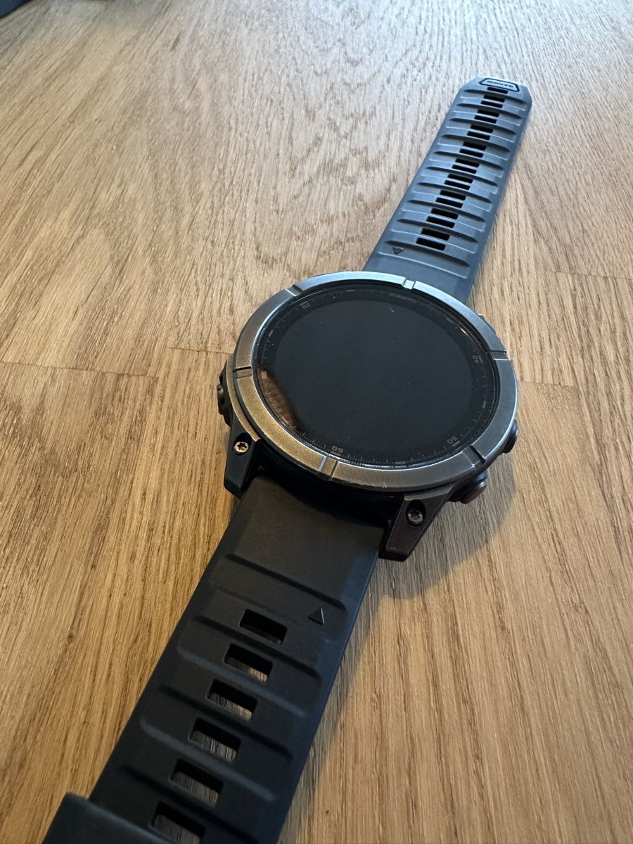 Garmin Smartwatch: Garmin Fēnix E Amoled 47mm – Usato da Boécourt venduto da Mv898 9