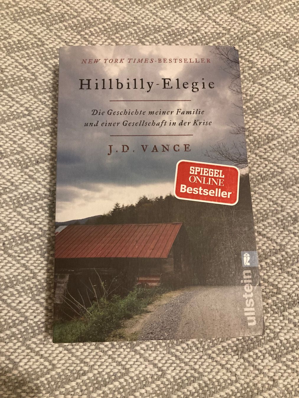 Libri: Buch Hillbilly-Elegie J.D. Vance gebraucht – Usato da Zürich venduto da aur_ydw6